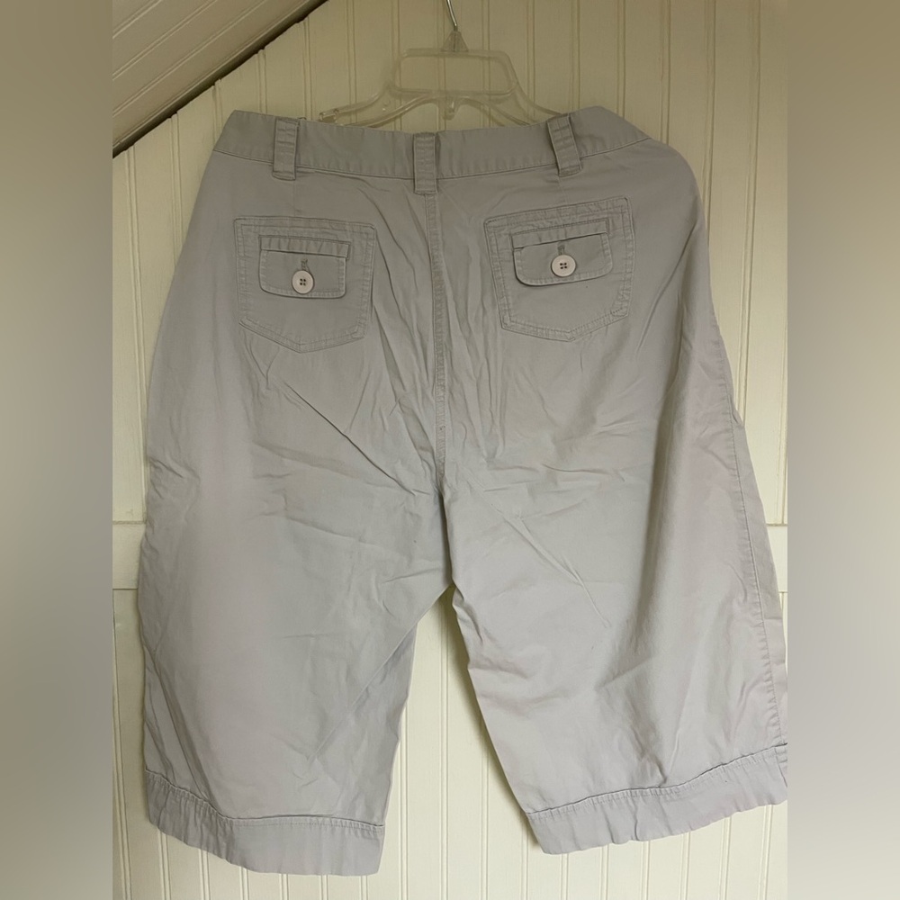 Christopher & Banks Size 12 shorts used good condition - Picture 3 of 3
